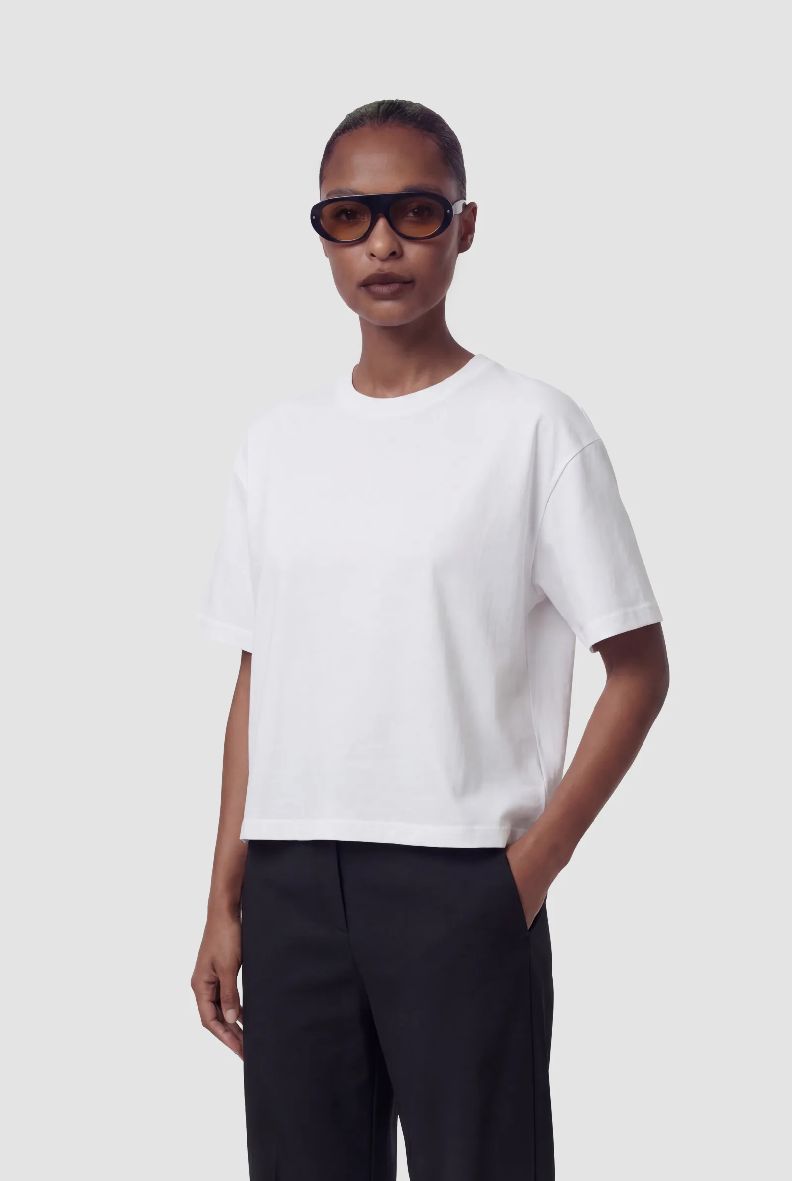 Boxy crop fit női póló